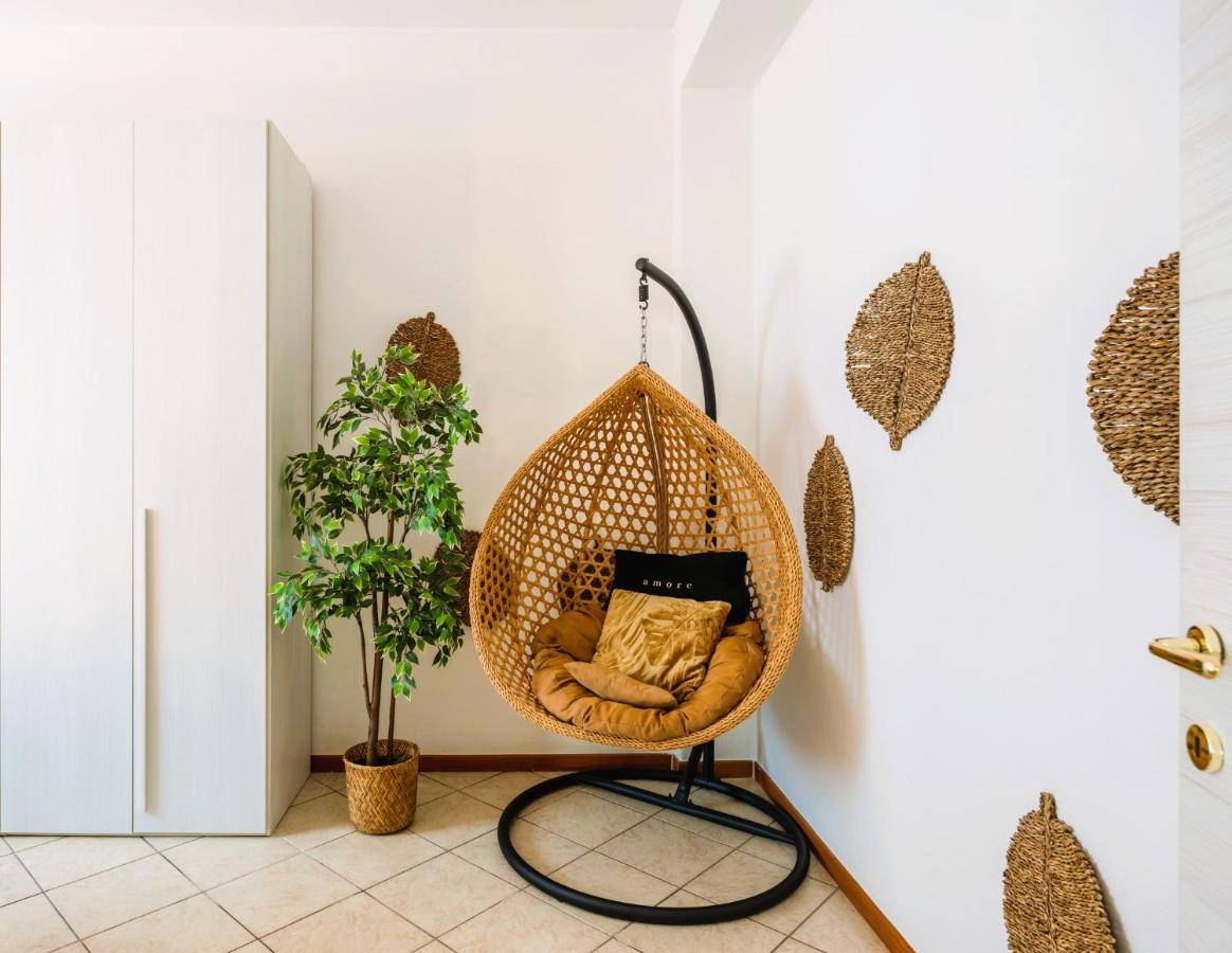 מילאנו Elegant Citylife Apartment- Metro Access - Double Rooms מראה חיצוני תמונה